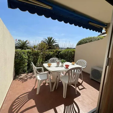 Apartmán Climatise Avec Terrasse, Piscine & Parking, Proche Et Port - - Fr-1-250-232 *