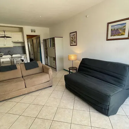 Apartment Climatise Avec Terrasse, Piscine & Parking, Proche Et Port - - Fr-1-250-232